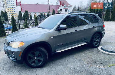Внедорожник / Кроссовер BMW X5 2010 в Хмельницком