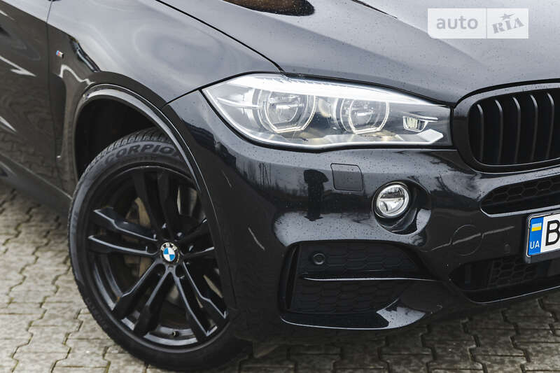 Позашляховик / Кросовер BMW X5 2015 в Луцьку