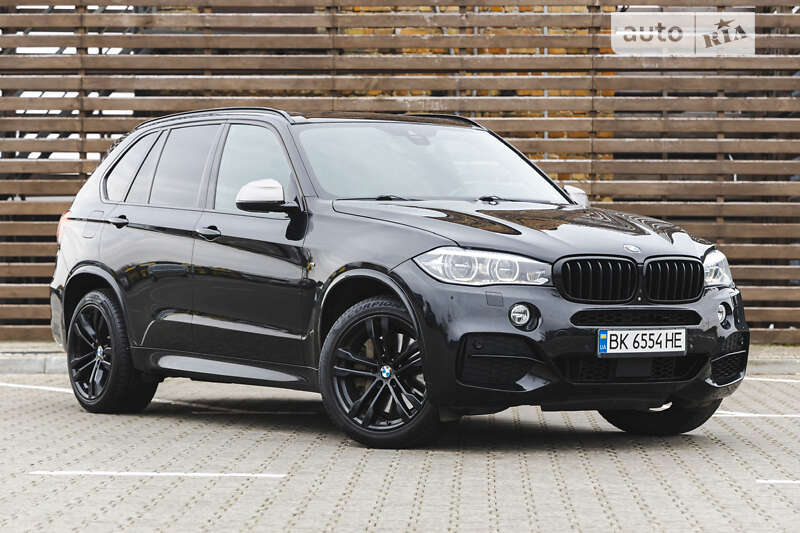 Позашляховик / Кросовер BMW X5 2015 в Луцьку