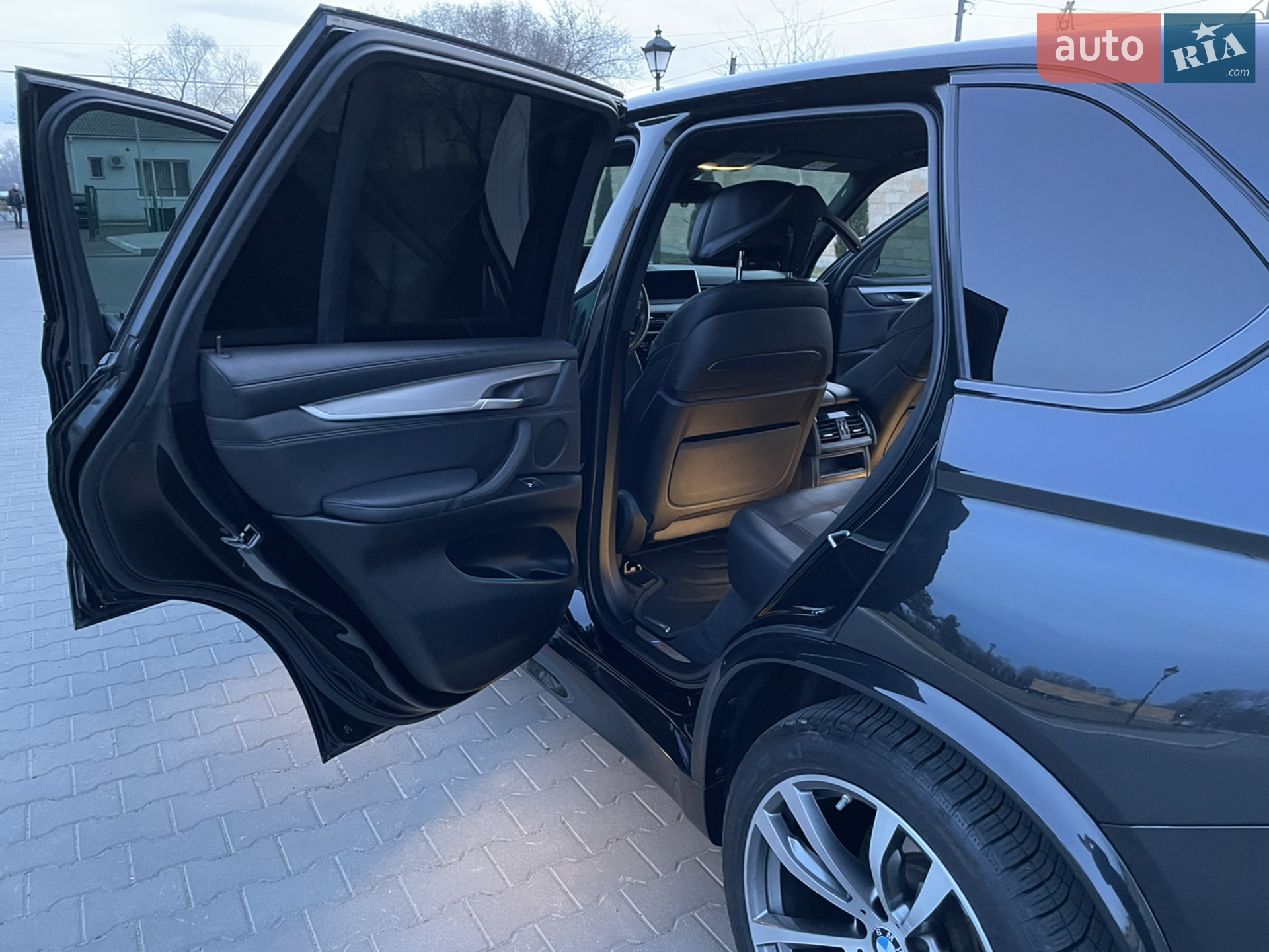 2015 BMW X5 - мініатюра 21