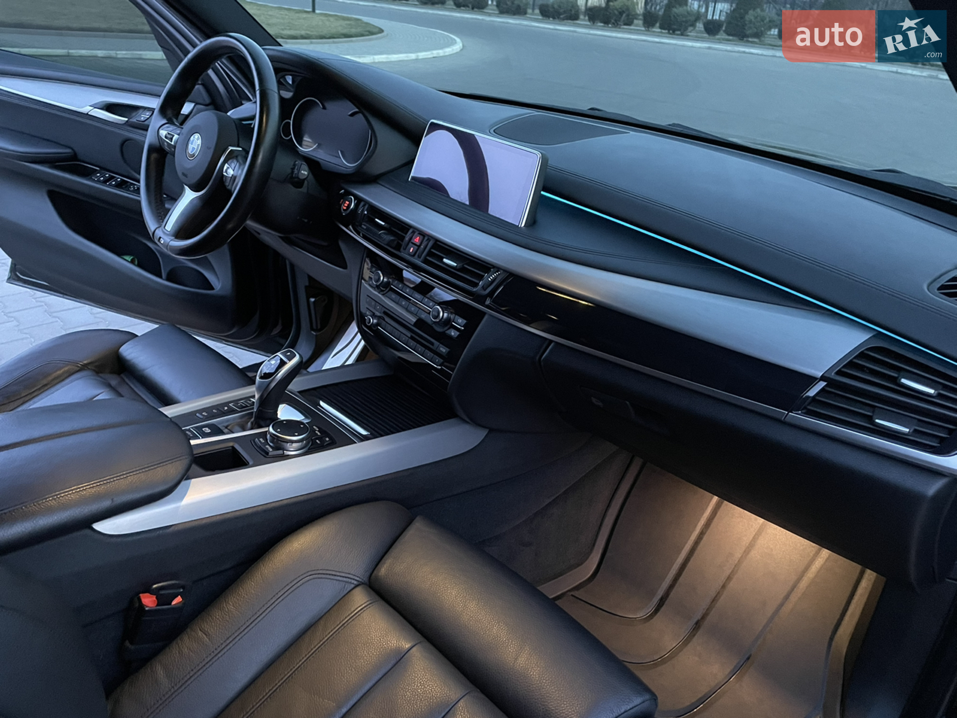 2015 BMW X5 - мініатюра 30