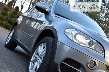 Внедорожник / Кроссовер BMW X5 2010 в Дрогобыче