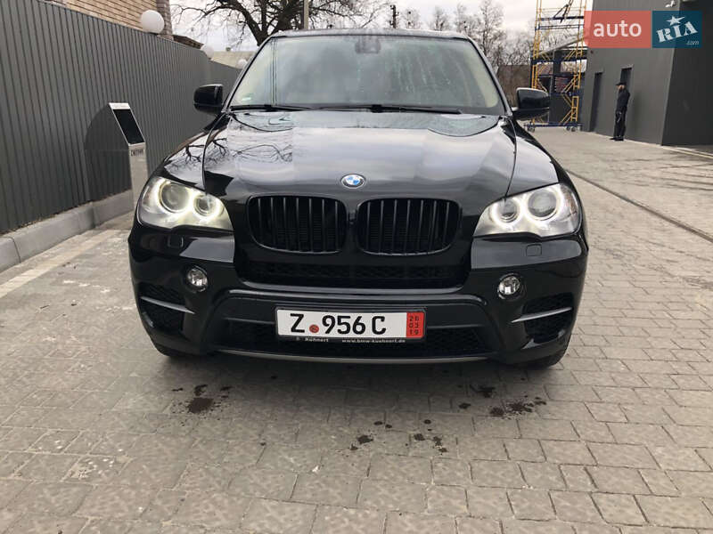 BMW X5 2011
