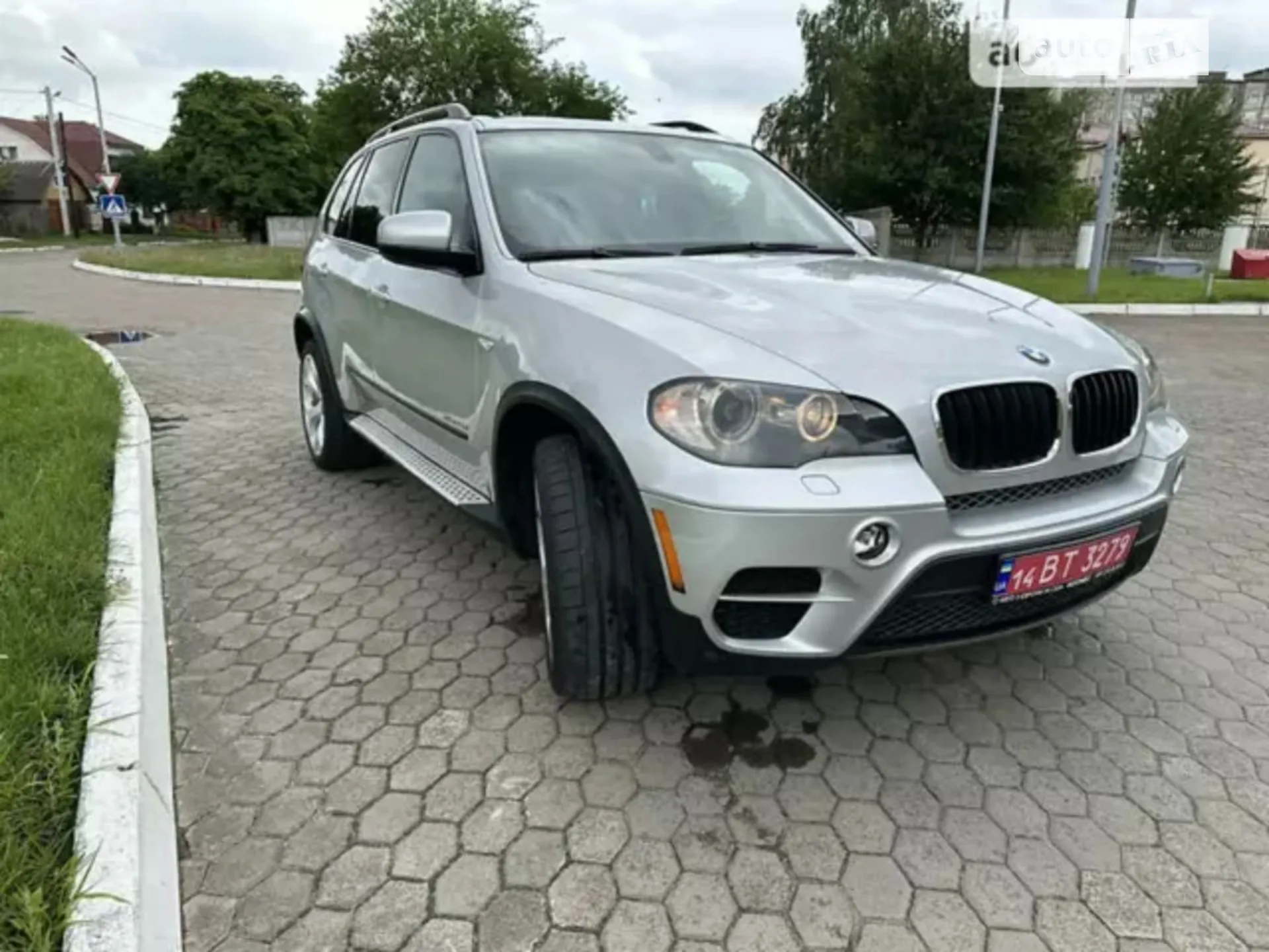 2010 BMW X5 - мініатюра 2