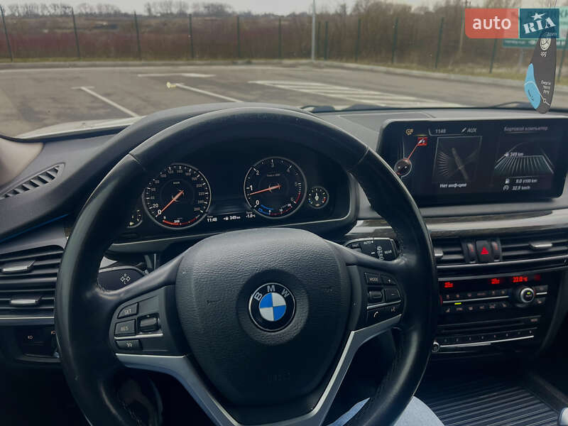 Позашляховик / Кросовер BMW X5 2014 в Рівному