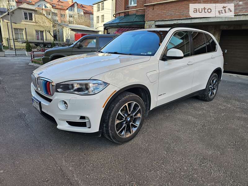 Внедорожник / Кроссовер BMW X5 2016 в Тернополе