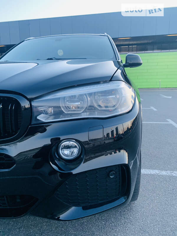 Позашляховик / Кросовер BMW X5 2016 в Києві