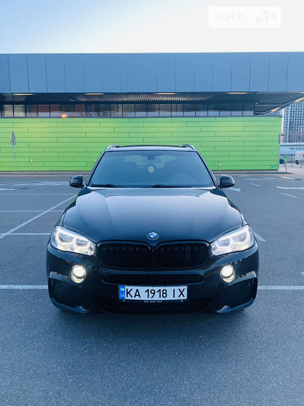 Позашляховик / Кросовер BMW X5 2016 в Києві