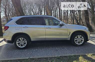 Внедорожник / Кроссовер BMW X5 2014 в Черновцах