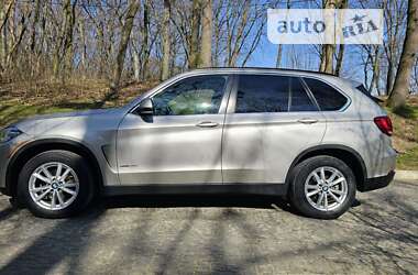 Внедорожник / Кроссовер BMW X5 2014 в Черновцах