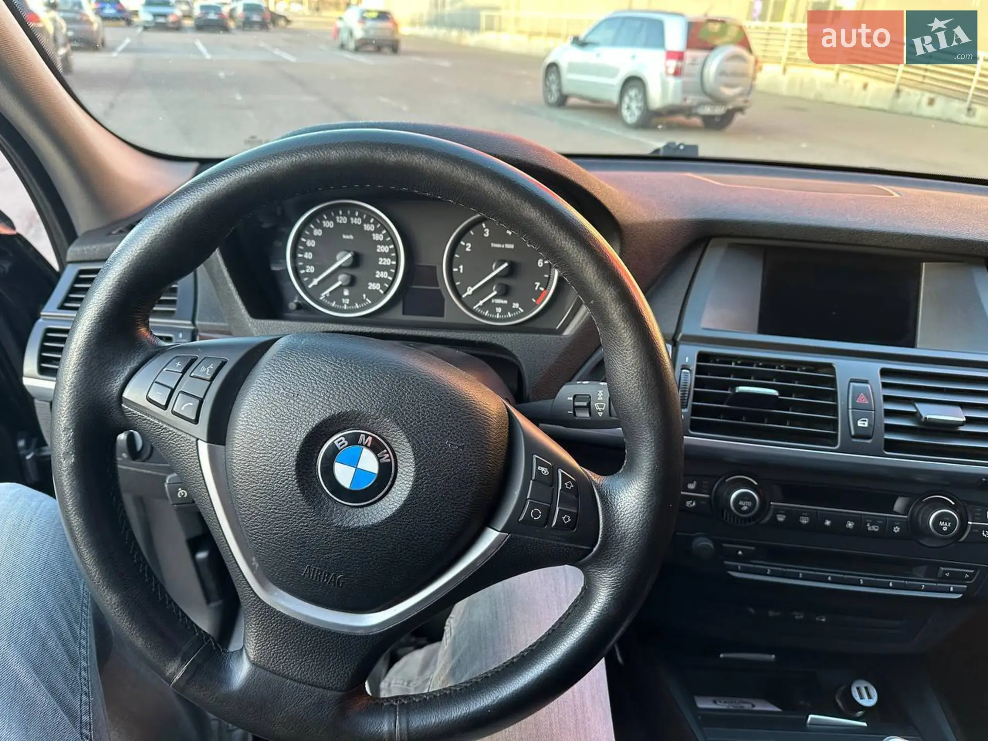 2011 BMW X5 - мініатюра 12