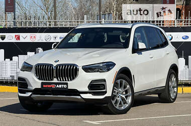 Внедорожник / Кроссовер BMW X5 2022 в Киеве