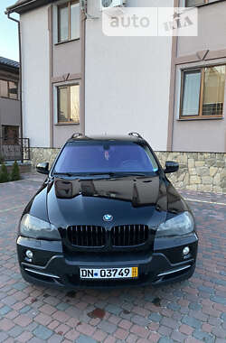 Внедорожник / Кроссовер BMW X5 2008 в Вараше