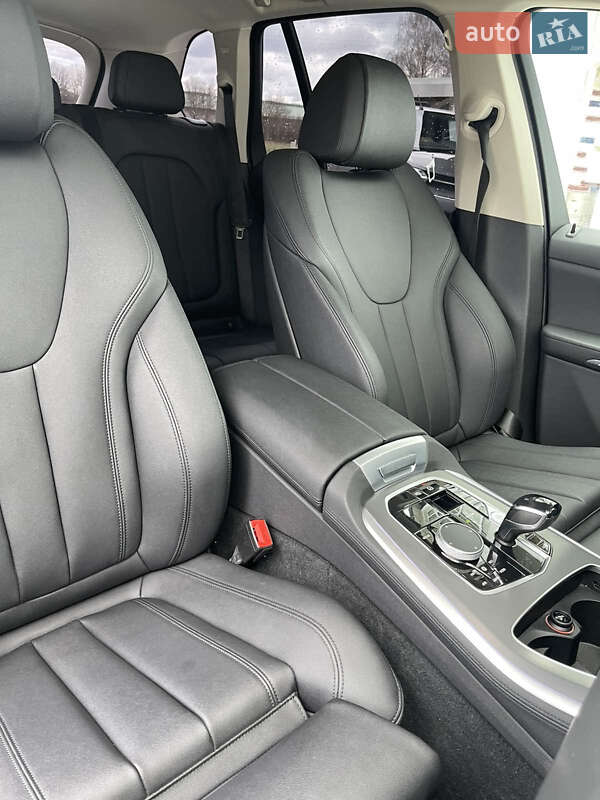 Позашляховик / Кросовер BMW X5 2021 в Львові