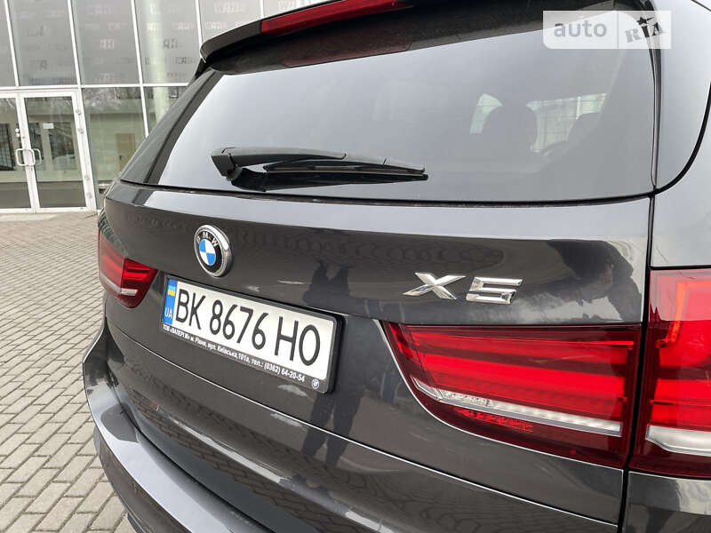 Позашляховик / Кросовер BMW X5 2014 в Луцьку