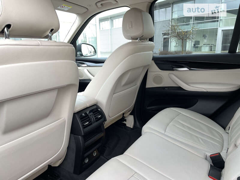 Позашляховик / Кросовер BMW X5 2014 в Луцьку