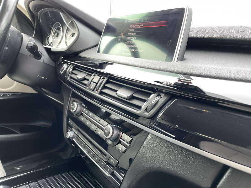 Позашляховик / Кросовер BMW X5 2014 в Луцьку