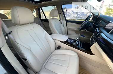 Внедорожник / Кроссовер BMW X5 2014 в Измаиле