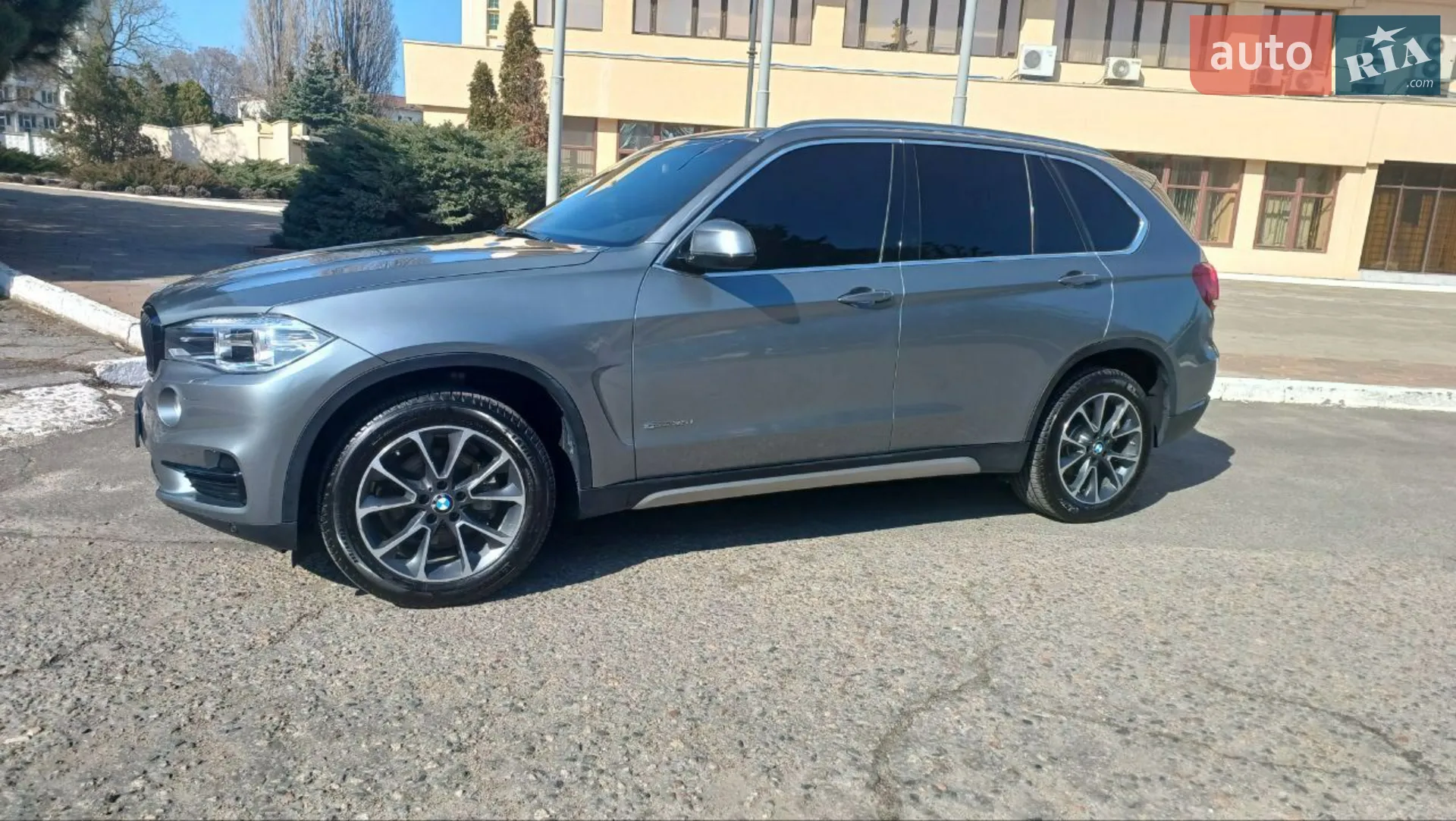 2016 BMW X5 - мініатюра 6