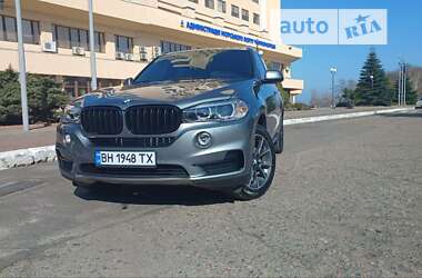 Внедорожник / Кроссовер BMW X5 2016 в Черноморске