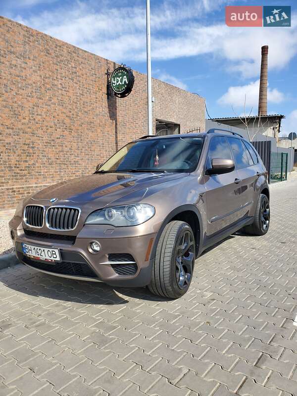 BMW X5 2011