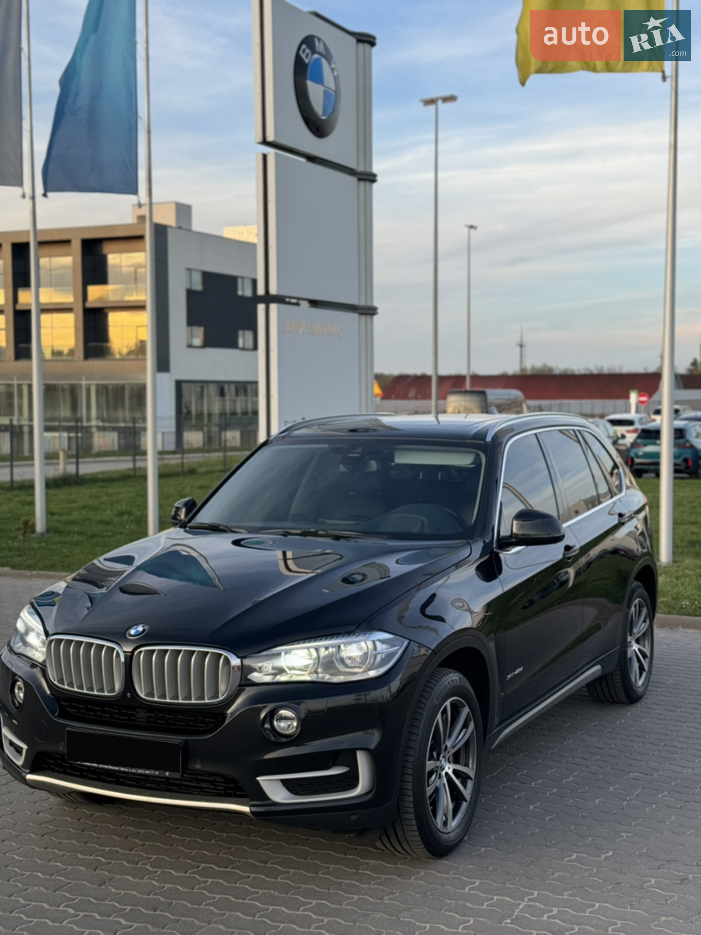 2017 BMW X5 - мініатюра 17