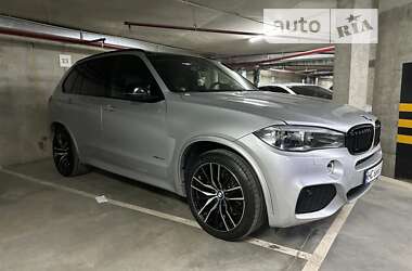 Позашляховик / Кросовер BMW X5 2017 в Львові