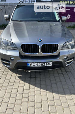 Позашляховик / Кросовер BMW X5 2012 в Ужгороді