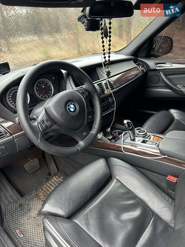 Позашляховик / Кросовер BMW X5 2011 в Києві