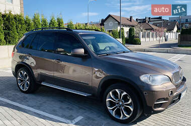 Внедорожник / Кроссовер BMW X5 2011 в Ровно