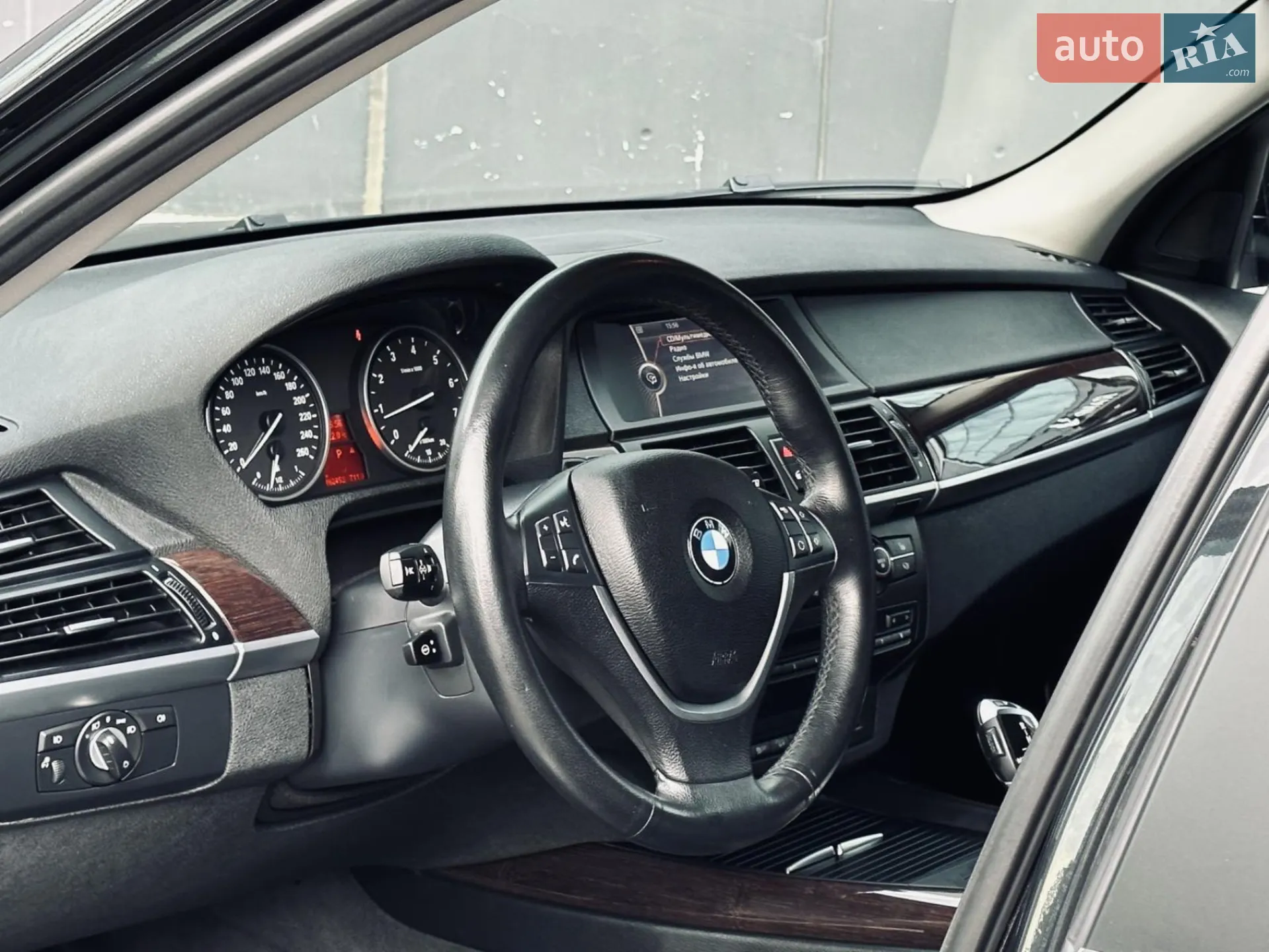 2011 BMW X5 - мініатюра 18