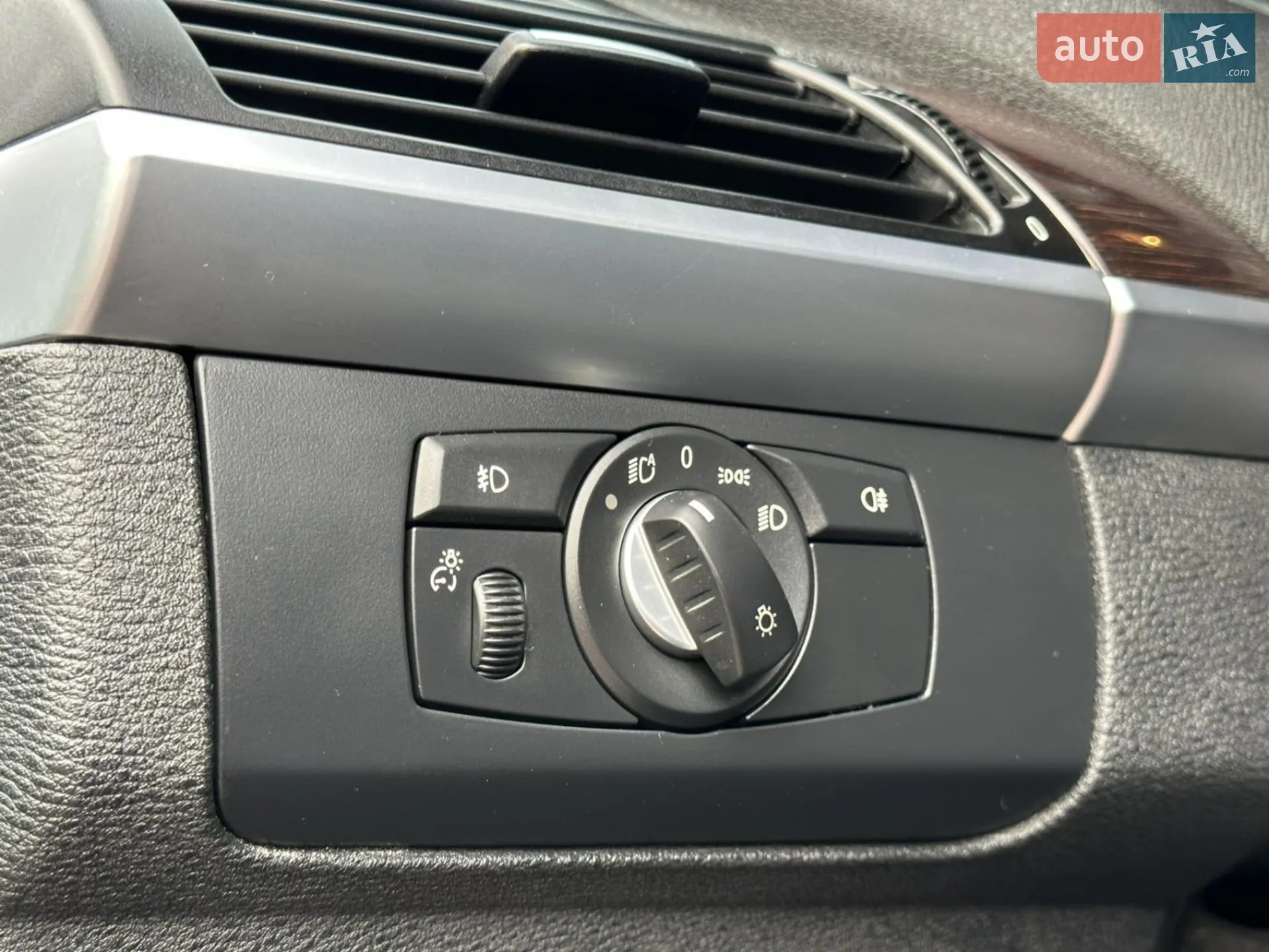 2011 BMW X5 - мініатюра 44