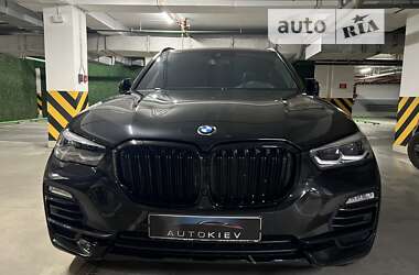 Внедорожник / Кроссовер BMW X5 2019 в Киеве