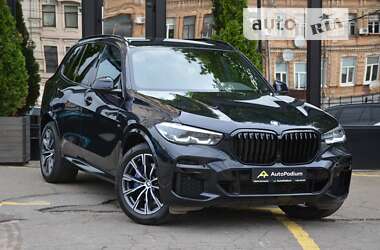 Внедорожник / Кроссовер BMW X5 2022 в Киеве