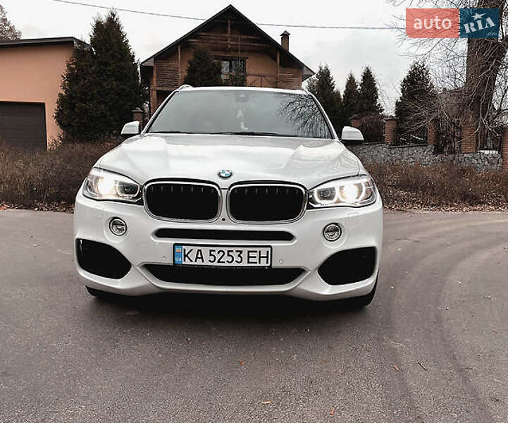 Внедорожник / Кроссовер BMW X5 2017 в Ивано-Франковске