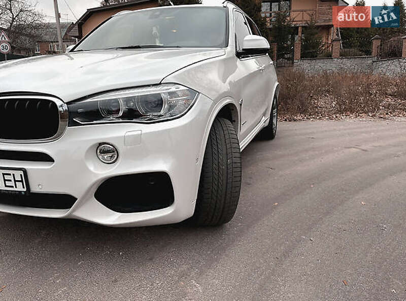 Внедорожник / Кроссовер BMW X5 2017 в Ивано-Франковске