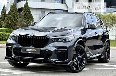 Внедорожник / Кроссовер BMW X5 2022 в Киеве