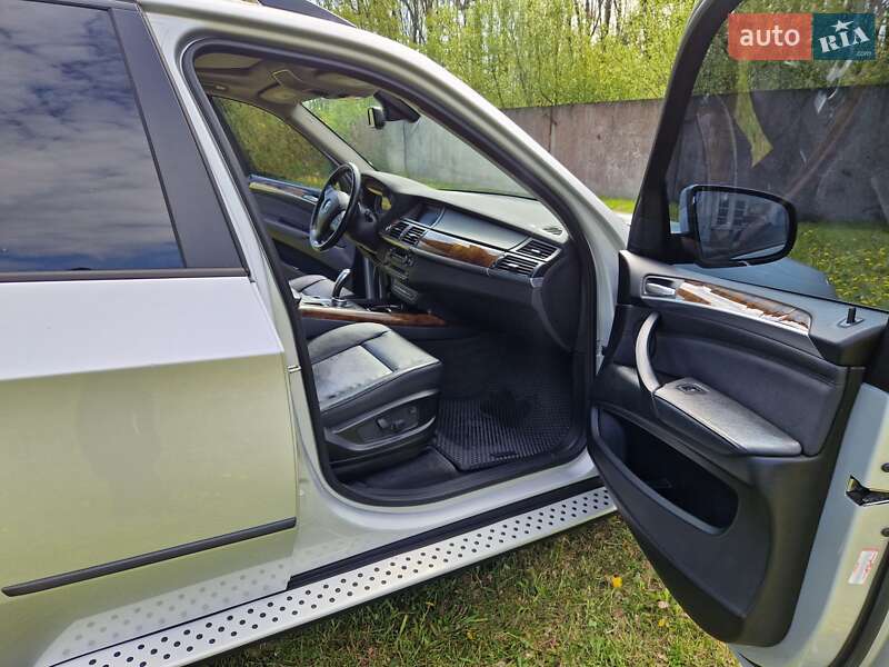 Внедорожник / Кроссовер BMW X5 2011 в Львове фото 12 Внедорожник / Кроссовер BMW X5 2011 в Львове