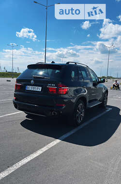 Позашляховик / Кросовер BMW X5 2012 в Львові