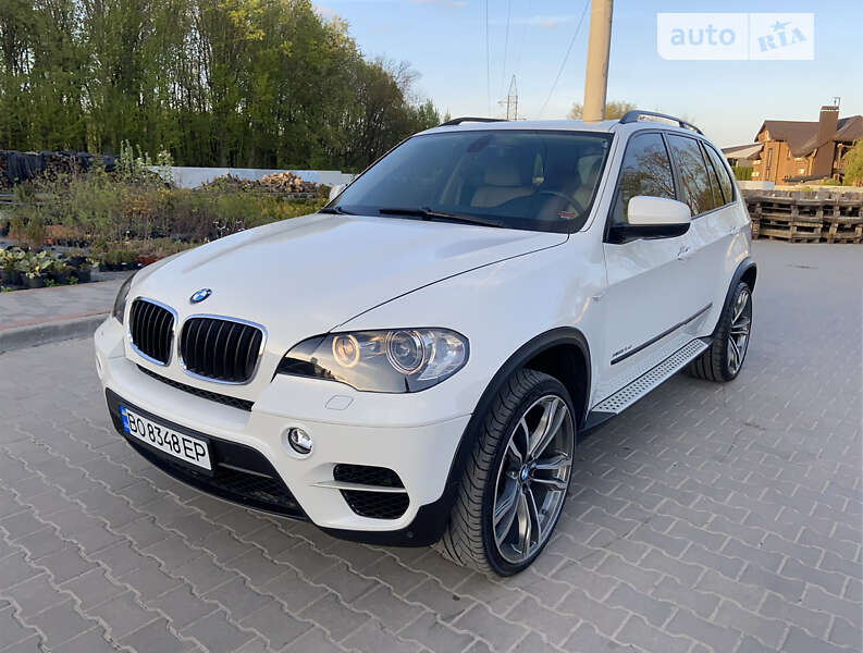 Внедорожник / Кроссовер BMW X5 2010 в Тернополе