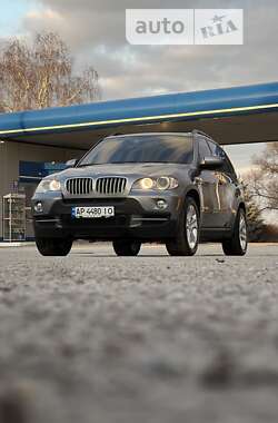 Внедорожник / Кроссовер BMW X5 2010 в Запорожье