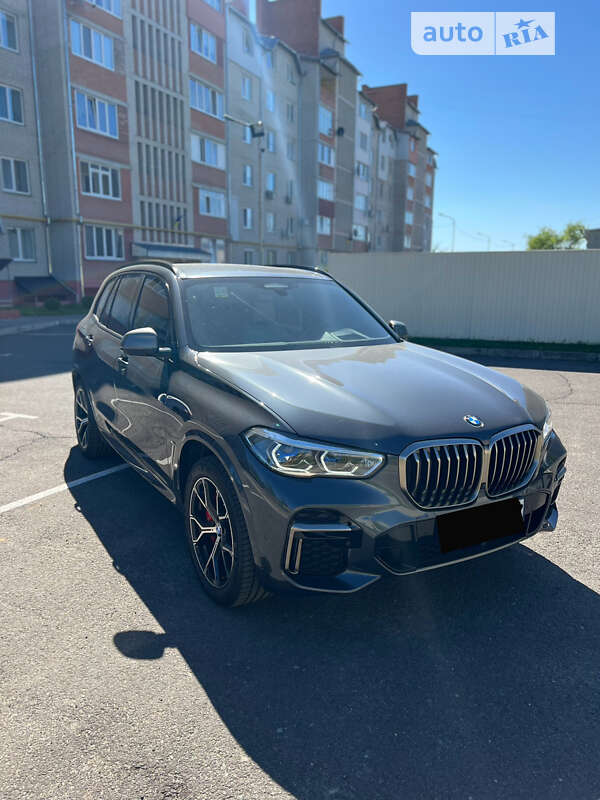 Позашляховик / Кросовер BMW X5 2022 в Луцьку