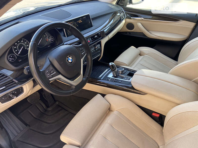 Позашляховик / Кросовер BMW X5 2016 в Одесі