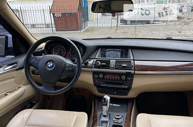 Позашляховик / Кросовер BMW X5 2010 в Черкасах
