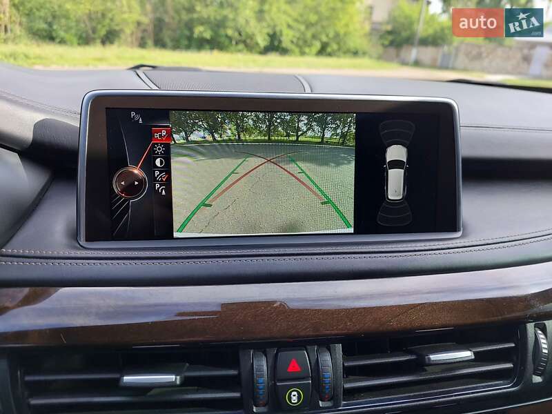 Позашляховик / Кросовер BMW X5 2014 в Миколаєві