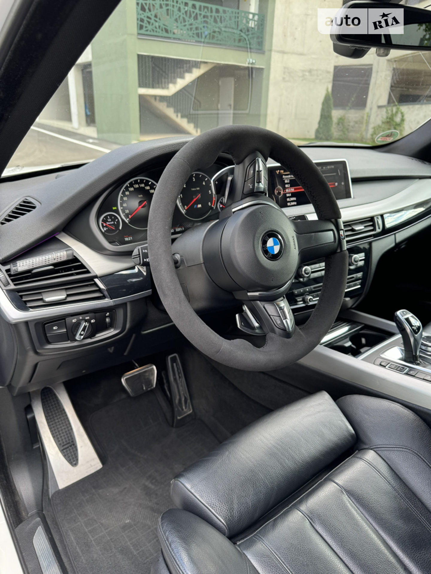 2014 BMW X5 - мініатюра 10