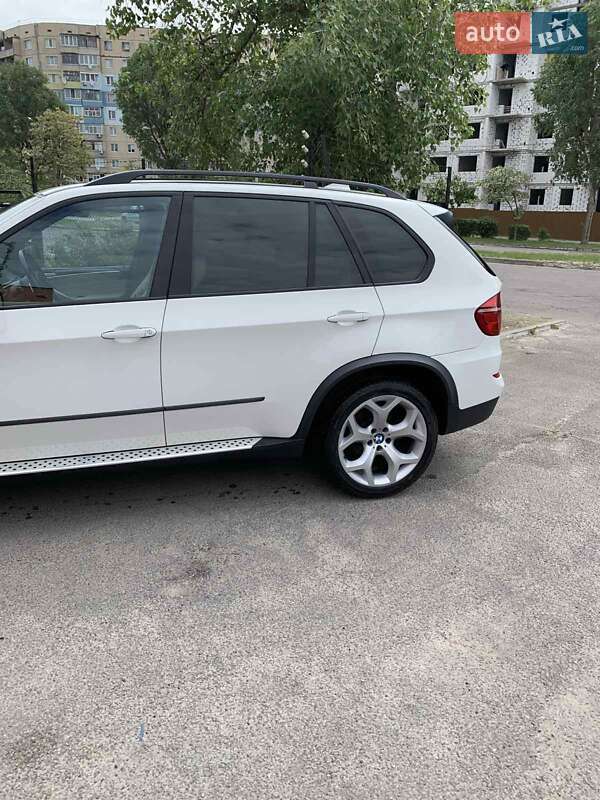 Внедорожник / Кроссовер BMW X5 2012 в Запорожье