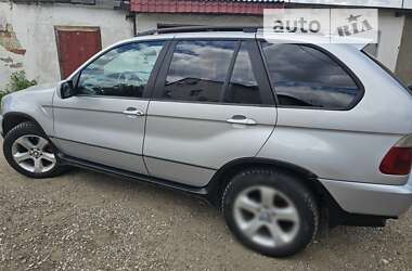 Внедорожник / Кроссовер BMW X5 2001 в Черновцах