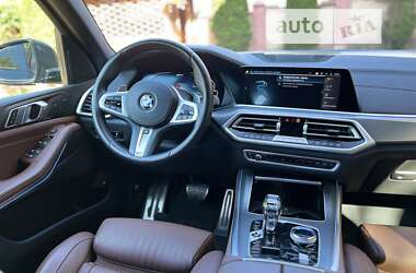 Позашляховик / Кросовер BMW X5 2021 в Чернівцях