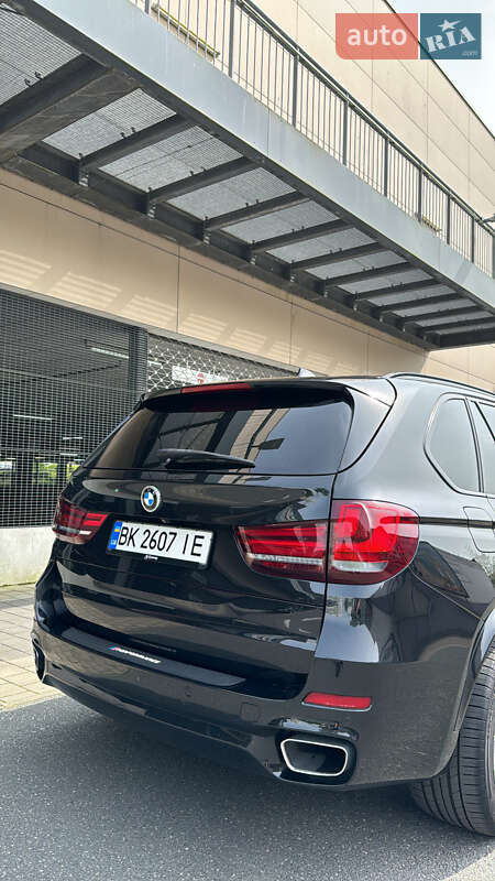 Внедорожник / Кроссовер BMW X5 2016 в Вараше